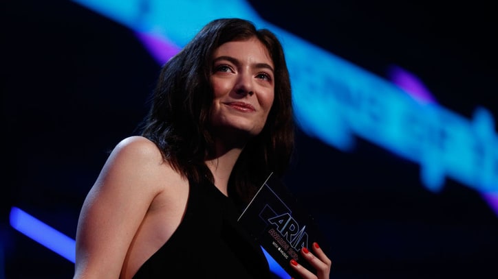 Roger Waters, Peter Gabriel Sign Letter Supporting Lorde's Israel Decision