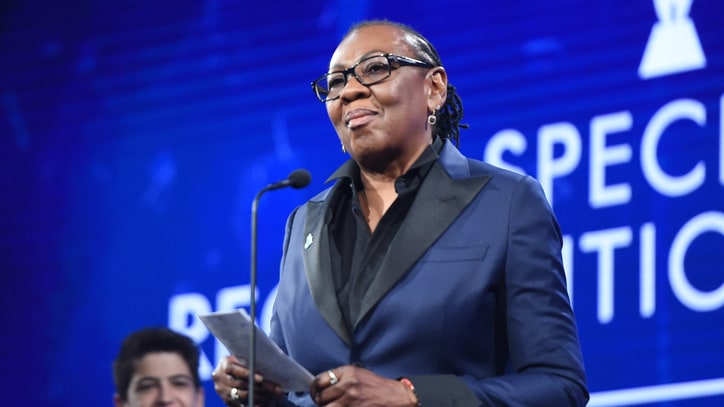 GLAAD Awards Honors Jay-Z's Mom Gloria Carter