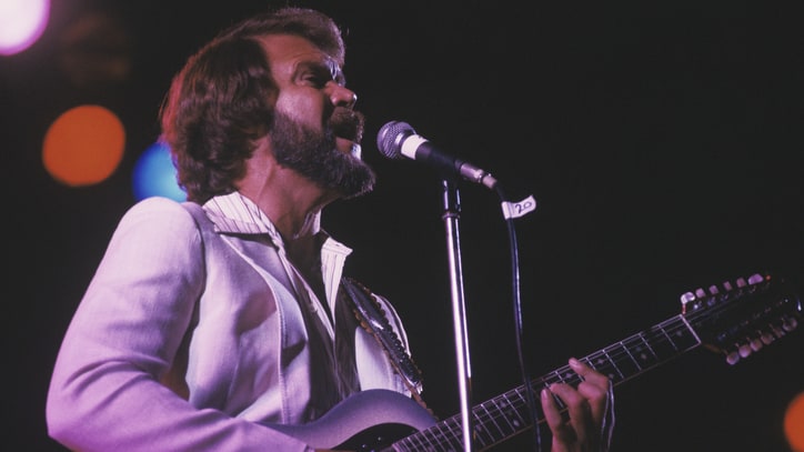Flashback: Watch Glen Campbell's Nimble Medley of Beach Boys Hits