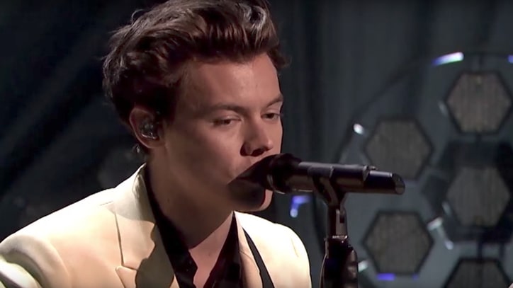 Watch Harry Styles Perform 'Two Ghosts' on 'Jonathan Ross'