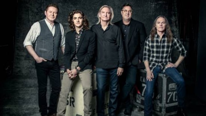 Eagles Plot 2018 North American Tour
