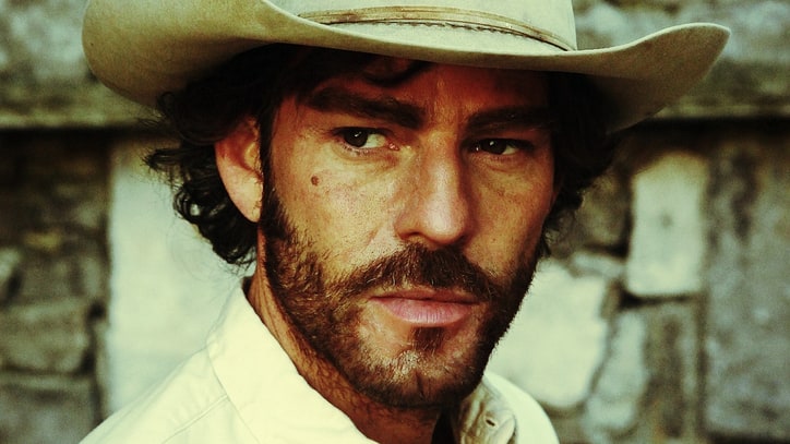 See Stephen Dorff Meet Kris Kristofferson in New 'Wheeler' Movie Trailer