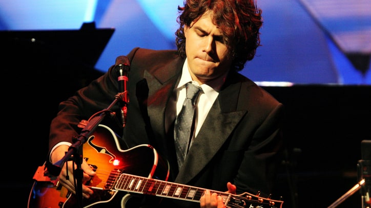 See John Mayer Play Jazzy 'I'm Gonna Find Another You' With Wynton Marsalis