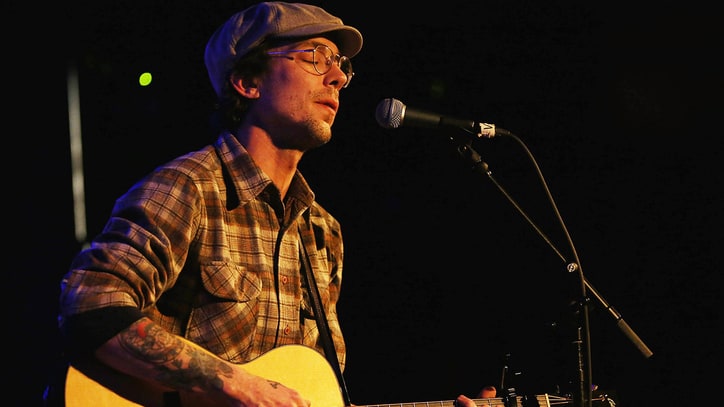 Hear Justin Townes Earle's Melancholy Ballad 'Faded Valentine'