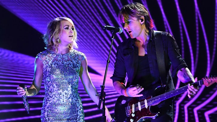 See Keith Urban, Carrie Underwood's Flashy 'Fighter' at Grammys