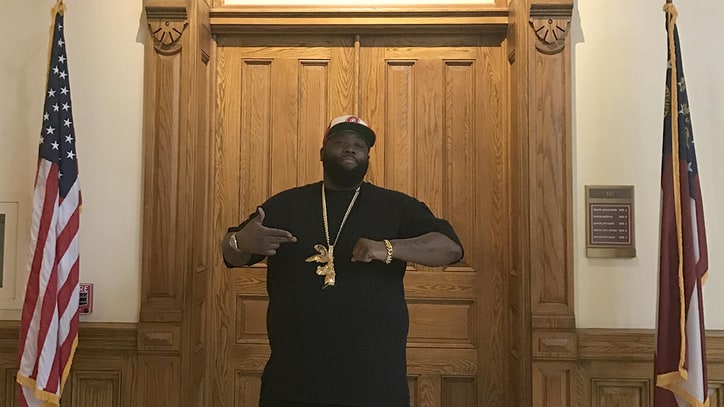 Georgia Senate Honors 'Outstanding Ambassador' Killer Mike