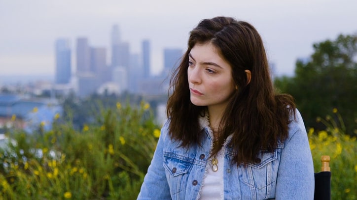 Watch Lorde Talk 'Emotional Renaissance,' Life as 'Baby Adult'