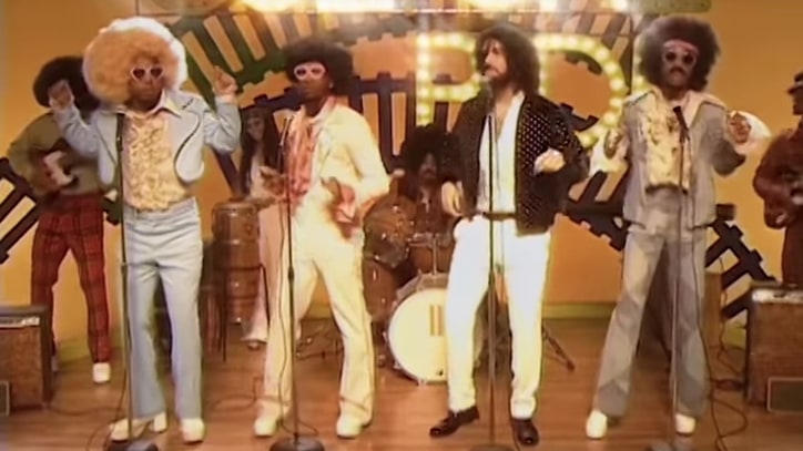 Watch Migos, Drake Hop on 'Soul Train' in 'Walk It Talk It' Video
