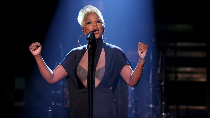 Watch Mary J. Blige Perform Swaggering 'Love Yourself' With the Roots