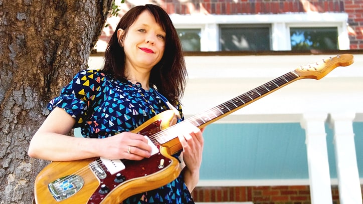 Helium's Mary Timony Talks Two Decades of Offbeat Indie-Rock Excellence