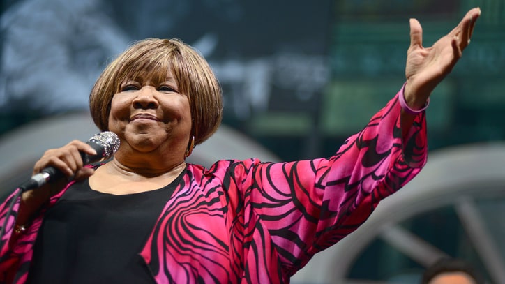 Mavis Staples Reflects on 'Beautiful' Summer Tour With Bob Dylan