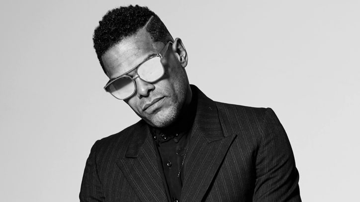 The Subtly Radical Vision of Maxwell's 'Glass House'