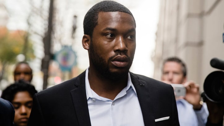 Philadelphia District Attorney 'Unopposed' to Meek Mill's Jail Release on Bail