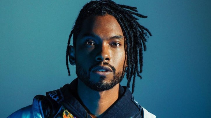 Review: Miguel Throws a Psychedelic-Funk Party for a World in Flames