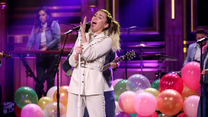 Watch Miley Cyrus Belt 'Malibu' on Balloon-Filled Stage on 'Fallon'