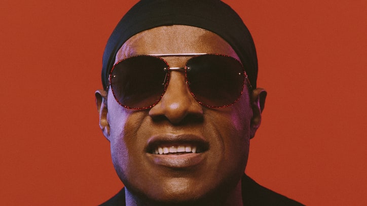 Stevie Wonder Plots Brief Summer Tour