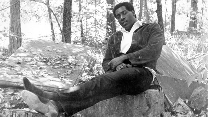 Inside Otis Redding's Final Masterpiece '(Sittin' on) the Dock of the Bay'
