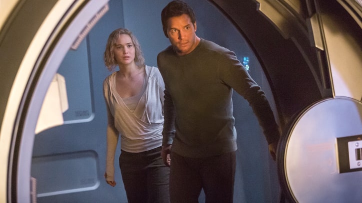 'Passengers' Review: Pratt, Lawrence Sci-Fi Romance Isn't Worth the Trip