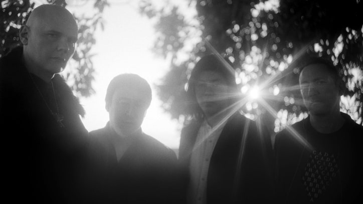 Hear Smashing Pumpkins' Churning New Song 'Solara'