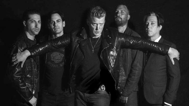 Review: Queens of the Stone Age Get Glammy, Groove-Centric With Mark Ronson