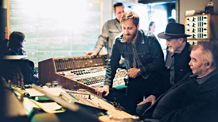 Inside Dan Auerbach's Old-School New Solo LP