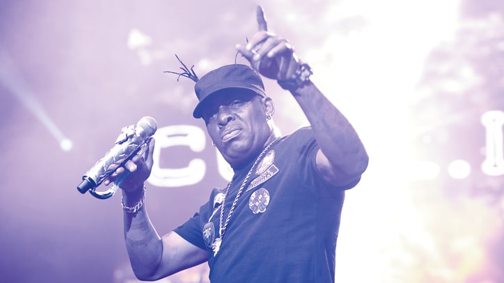 I Love the Nineties Tour: Behind the Scenes With Coolio, Vanilla Ice and More