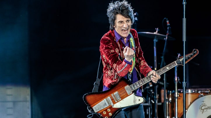 Ronnie Wood 'All Clear' After Lung Cancer Scare