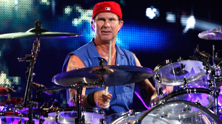 Chili Peppers’ Chad Smith Lobbies for Music Education in Washington