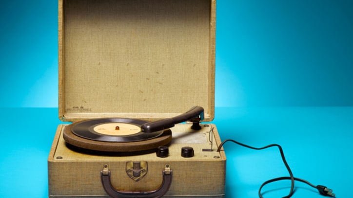 Amazon's 'AutoRip' Gives Free MP3s to Vinyl Buyers