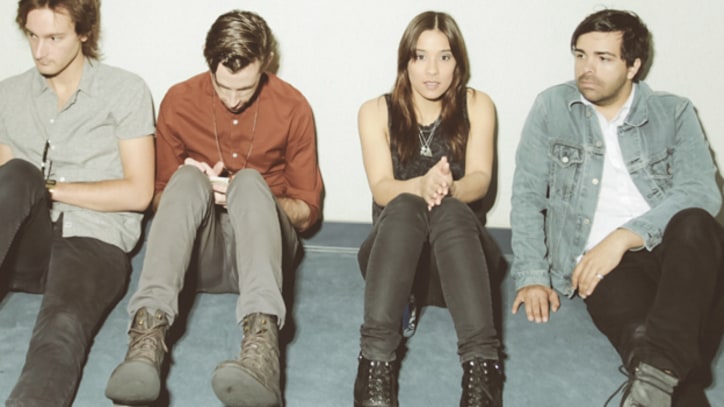 'Yes Yes' by The Colourist - Free MP3