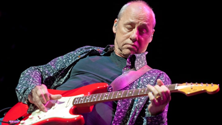 Mark Knopfler Cancels Russia Concerts Over Human Rights Crackdown