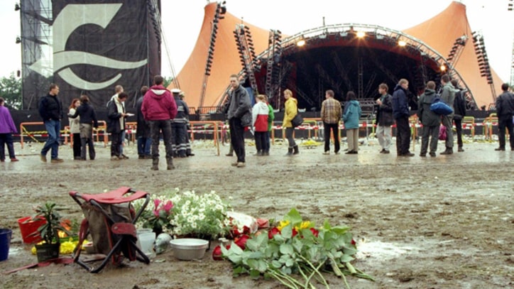 Nine Dead At Pearl Jam Concert