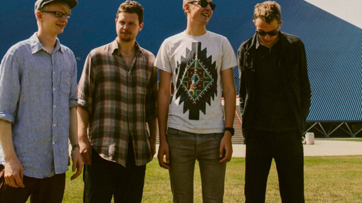 Alt-J Take an Unplugged Spin Through 'Bloodflood' - Song Premiere
