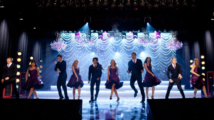 'Glee' Bounces Through Icona Pop's 'I Love It' - Song Premiere