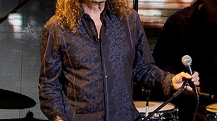 Digest: Robert Plant Plans Tour; Melissa Etheridge in 'American Idiot'