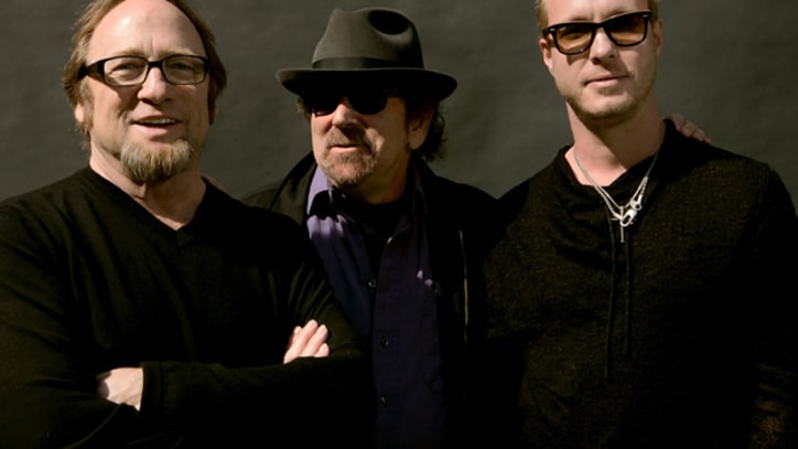 Stephen Stills' New Band, the Rides, Play a 'Word Game' - Song Premiere