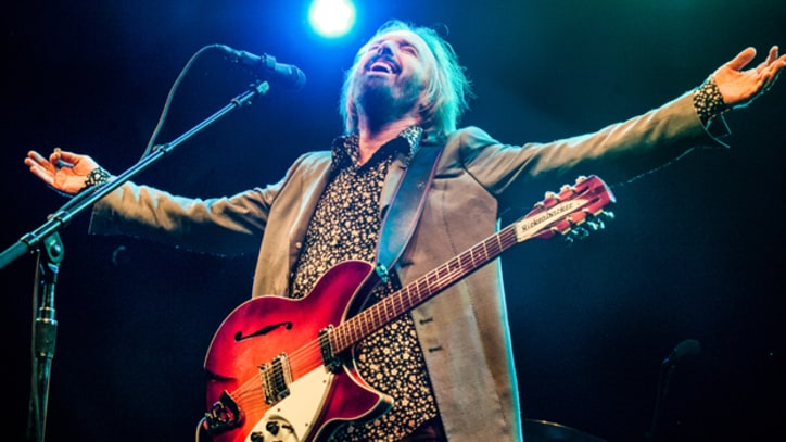 Tom Petty and the Heartbreakers Jam Out at Bonnaroo