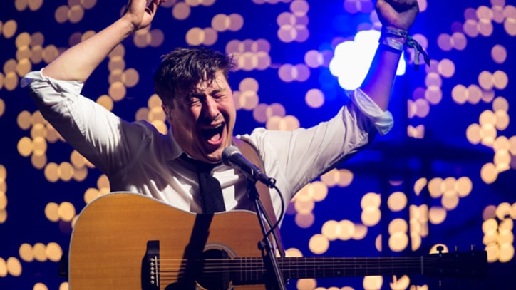 Mumford & Sons Get a Little Help From Their Friends for Glastonbury Finale