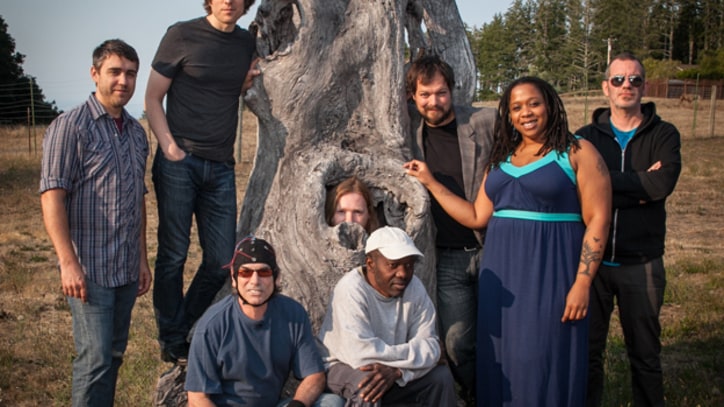 Album Premiere: Mickey Hart Band Goes Mental on 'Superorganism'