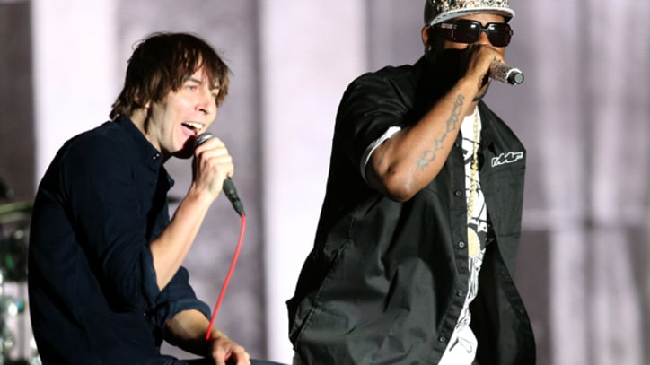 Phoenix Hint at Potential R. Kelly Collaboration