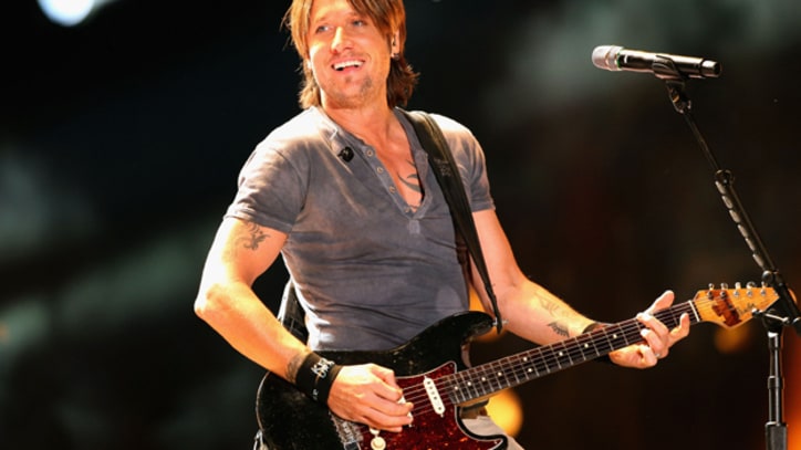In the Studio: Keith Urban Looking to Make Country's 'Achtung Baby'