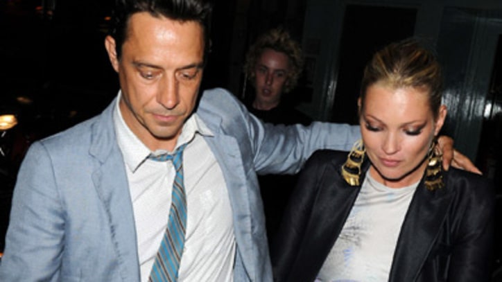 The Kills Guitarist Jamie Hince is Engaged to Kate Moss