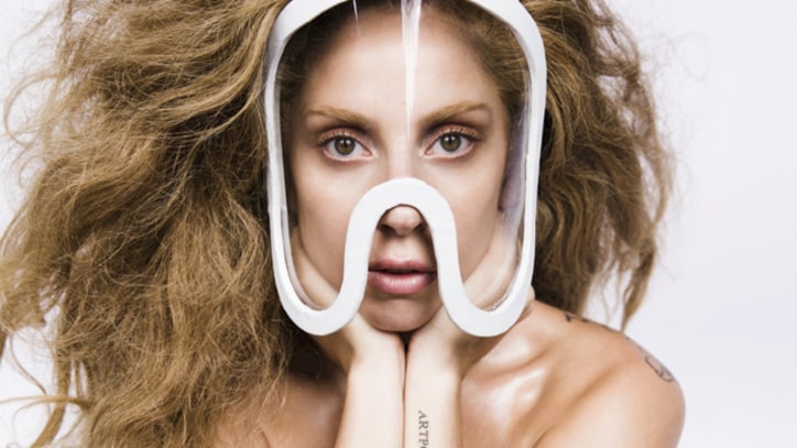 10 Weirdest Influences in Lady Gaga's 'Applause' Video
