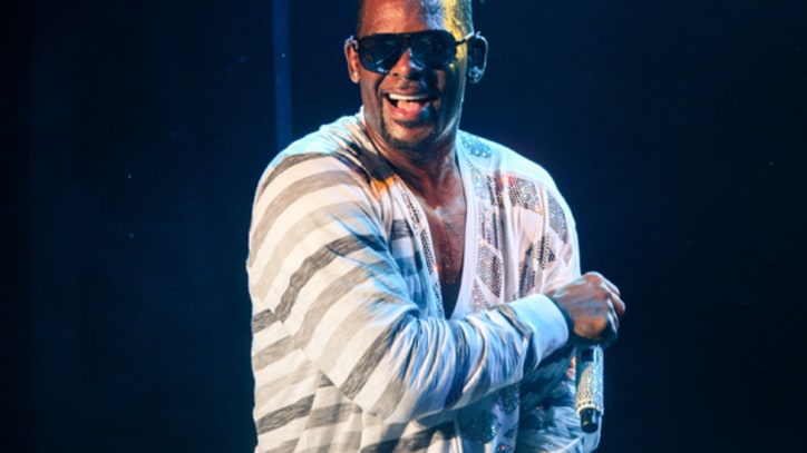 R. Kelly Compares Phoenix to the Beatles