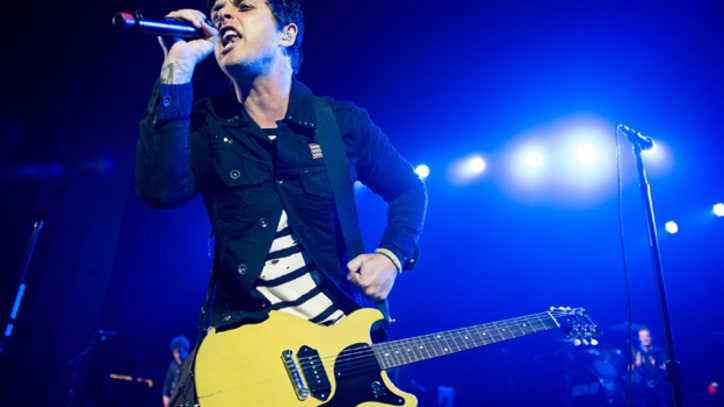 Green Day Pay Tribute to Joe Strummer