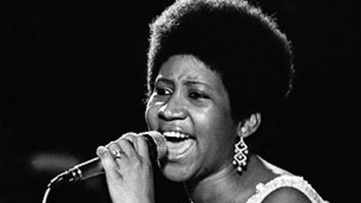 Digest: Grammys to Pay Tribute to Aretha; The Strokes Give Away New Song
