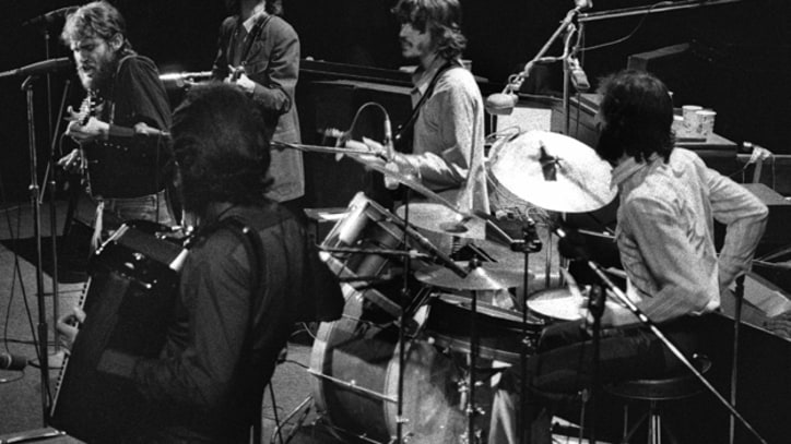 Robbie Robertson Revisits 'Smoke Signal' - Song Premiere