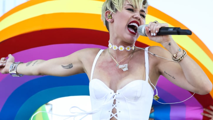 Miley Cyrus Streams 'Bangerz' Before Release