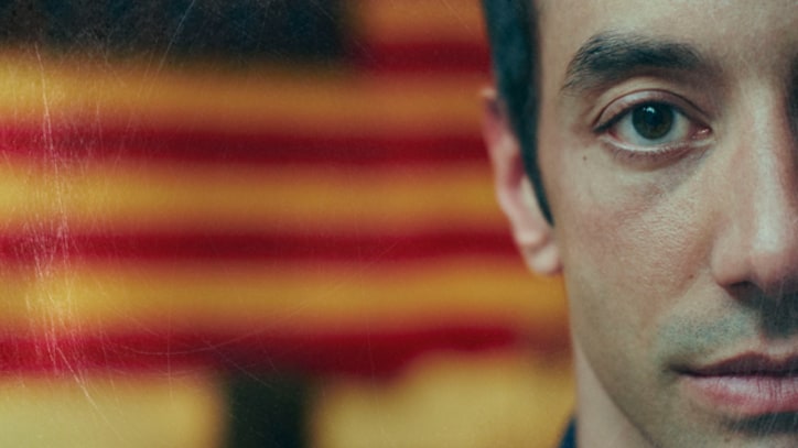 Albert Hammond Jr. Back on Creative Roll on 'AHJ' – EP Premiere