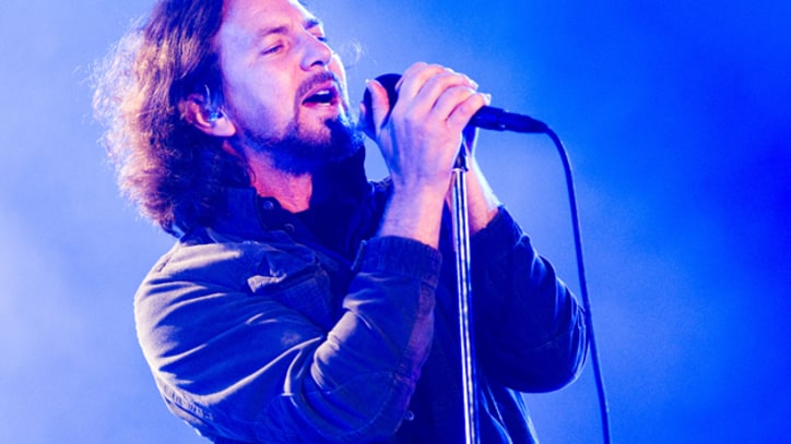 Pearl Jam Strike Early With 'Lightning Bolt' Stream